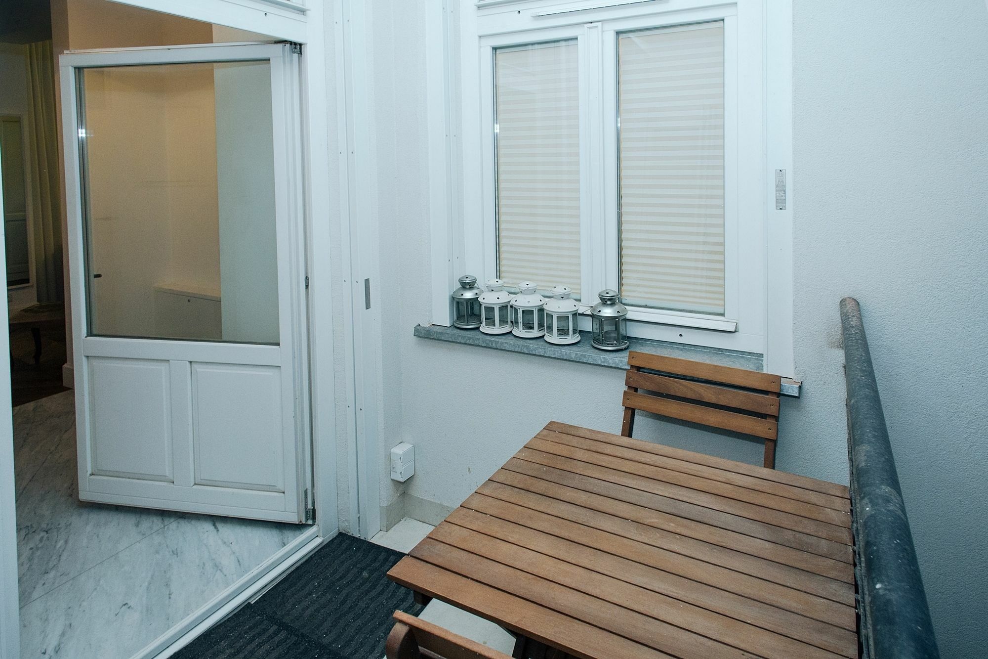 Shortstaypoland Dobra Warschau Exterior foto